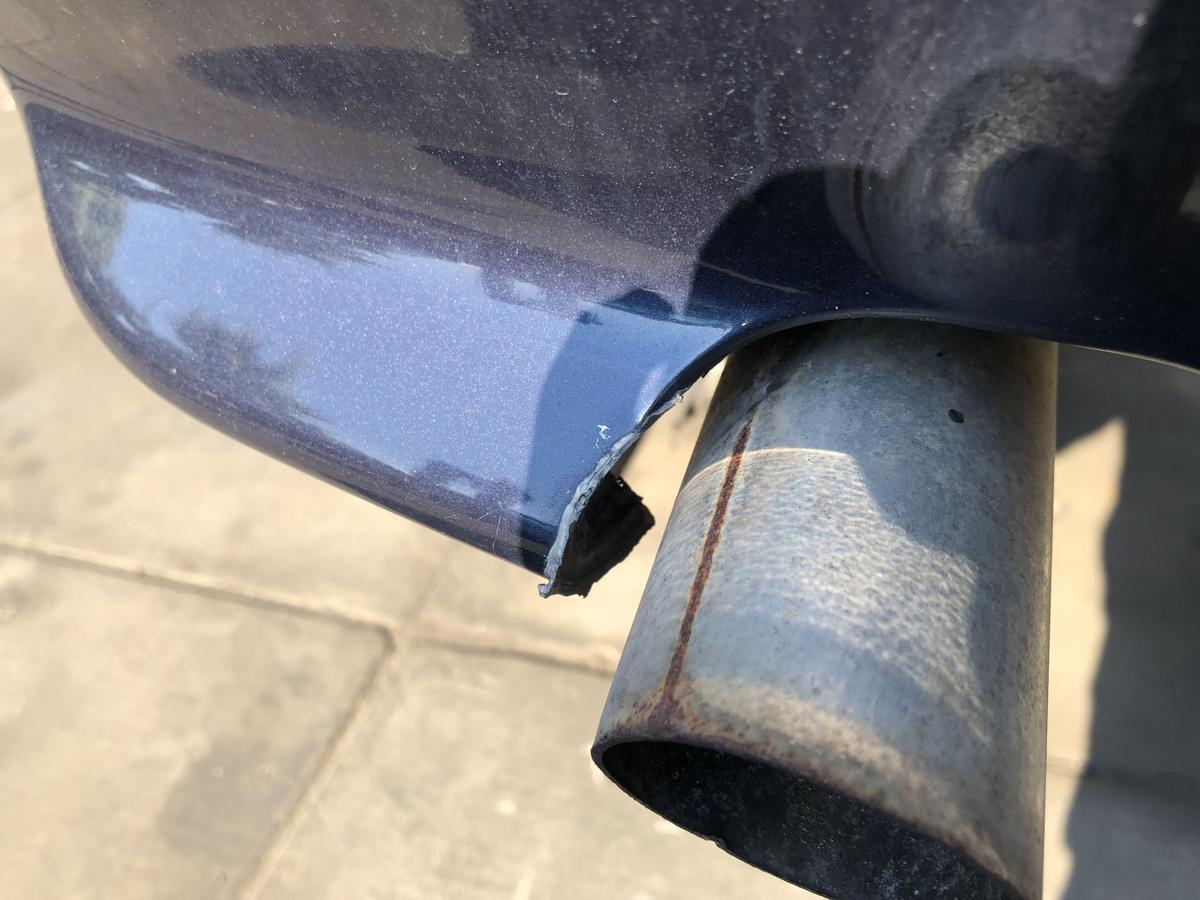 BMW E46 Compact original Stoßstange/Fänger hinten/Heck 317 Orientblau Bj 2004