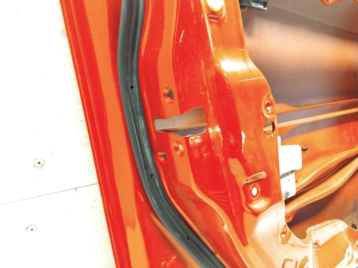 Mazda 2 DY T&uuml;r vorn links Fahrert&uuml;r rot Bj.2004