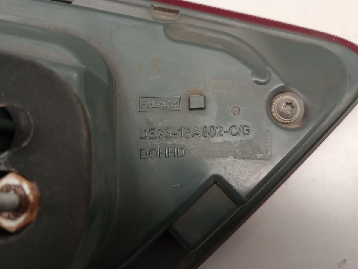 Ford Mondeo V BA7 orig Rückleuchte innen rechts Heckklappe LED Bj 2015