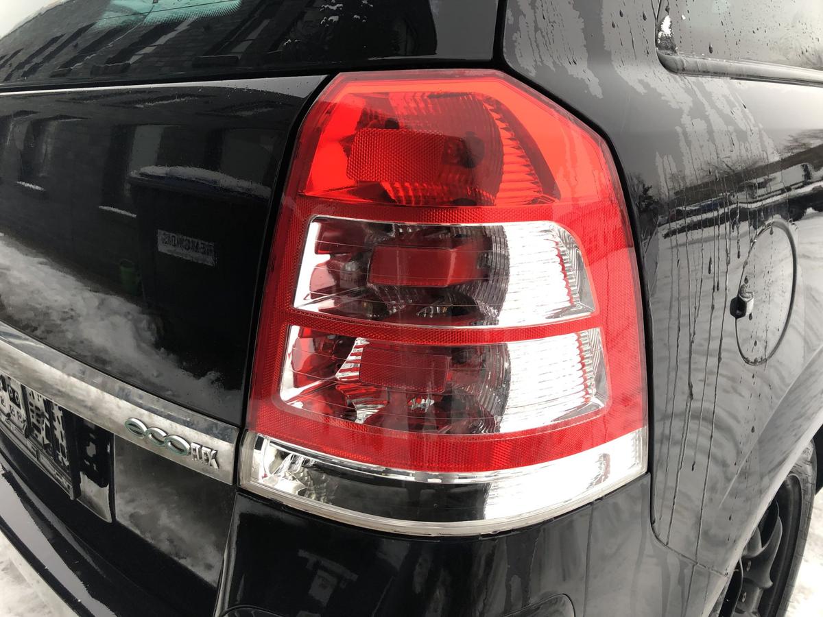 Opel Zafira B R&uuml;ckleuchte links R&uuml;cklicht R&uuml;ckscheinwerfer Heckleuchte Facelift
