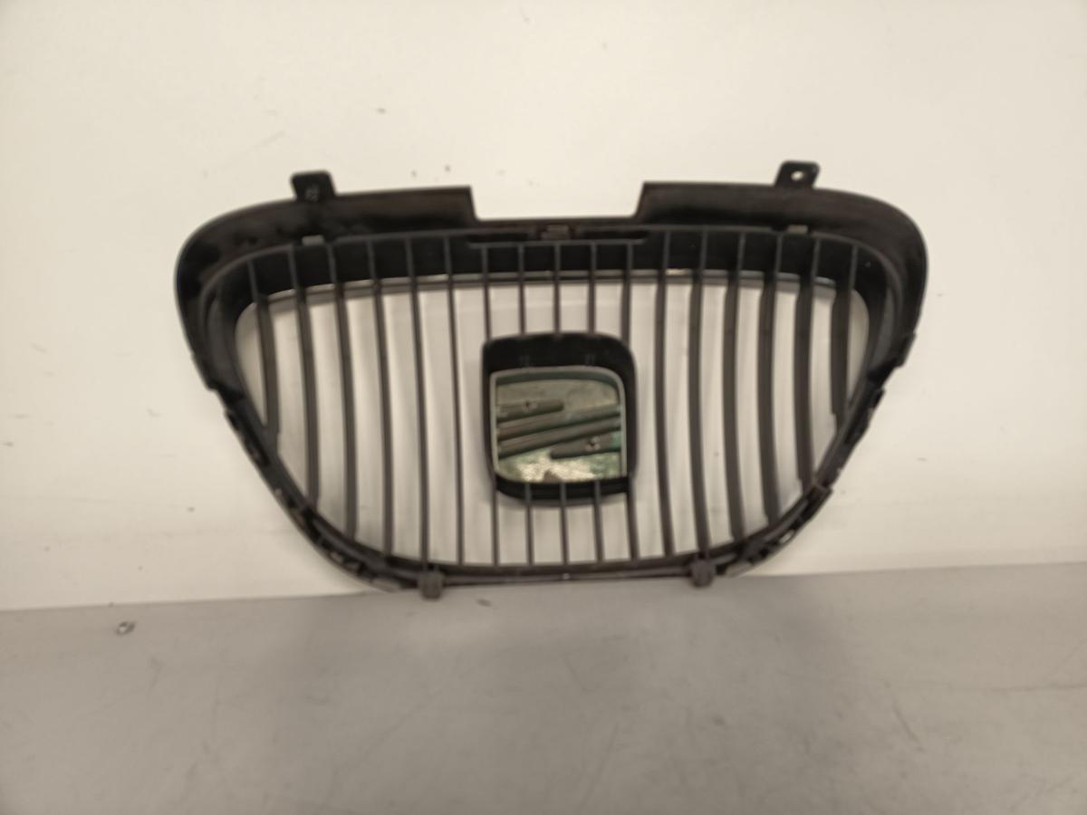 Seat Altea 5P orig Kühlergrill Grill Frontgrill Bj 2005