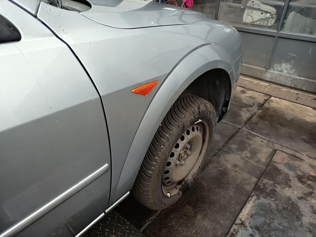Ford Mondeo III original Kotfl&uuml;gel rechts Seitenteil Cosmicsilber Bj 2003