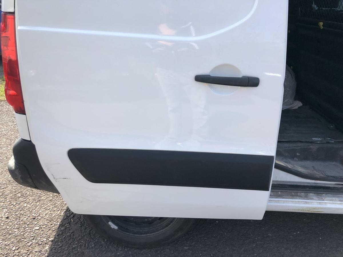 Citroen Berlingo B9 Kasten Schiebet&uuml;r rechts Version ohne Scheibe EWP weiss