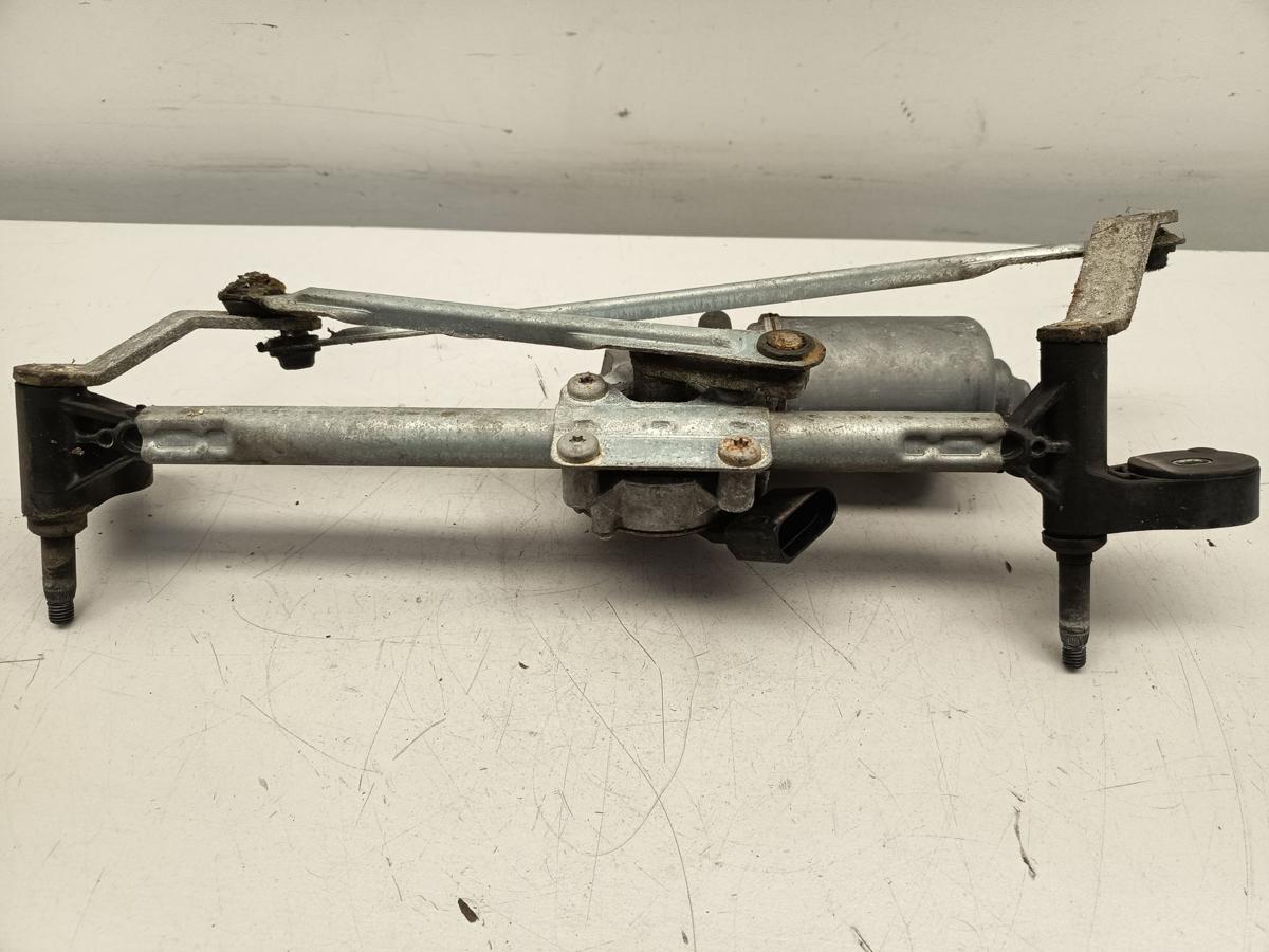 Opel Corsa D original Wischermotor vorne mit Gest&auml;nge Baujahr 2007