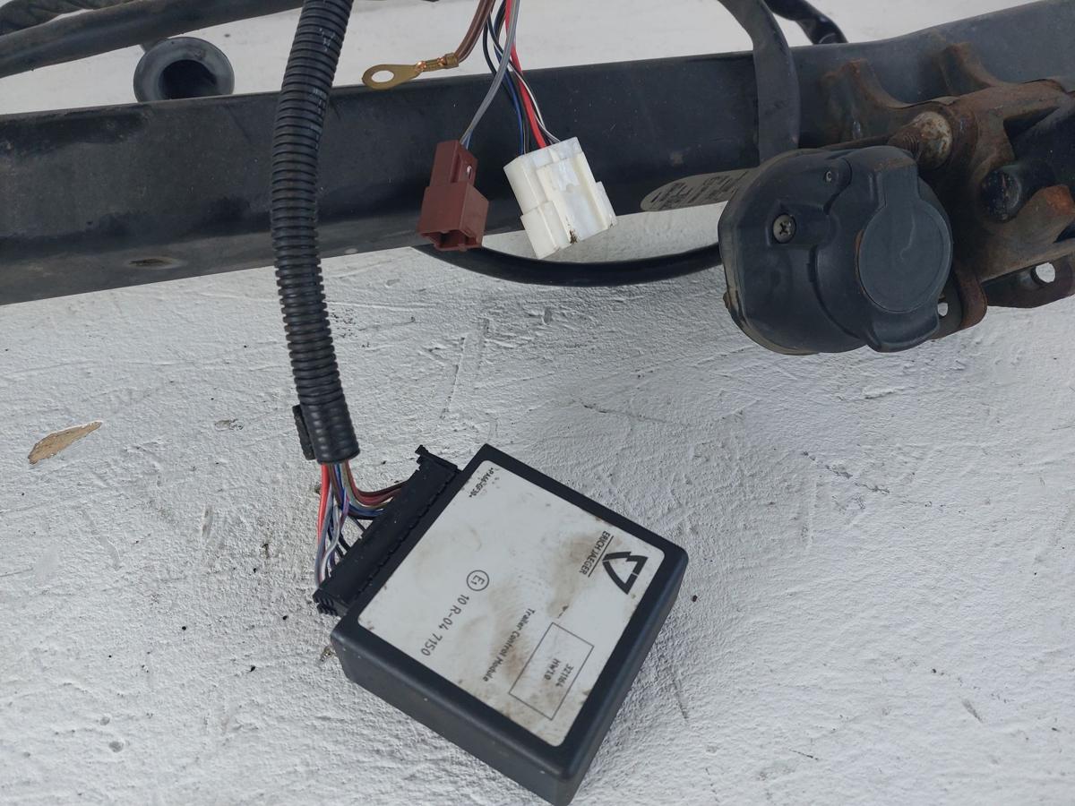 Nissan Qashqai J11 Anh&auml;ngerkupplung mit abnehmbaren Kugelkopf OEM