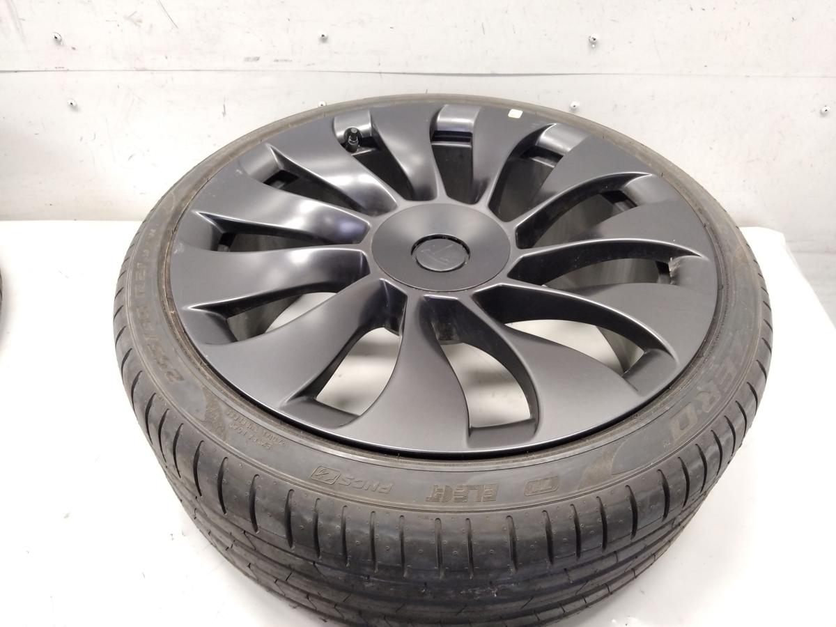 Tesla Model Y Sommerradsatz Alufelgen 21 Zoll 118822700C 118822600C