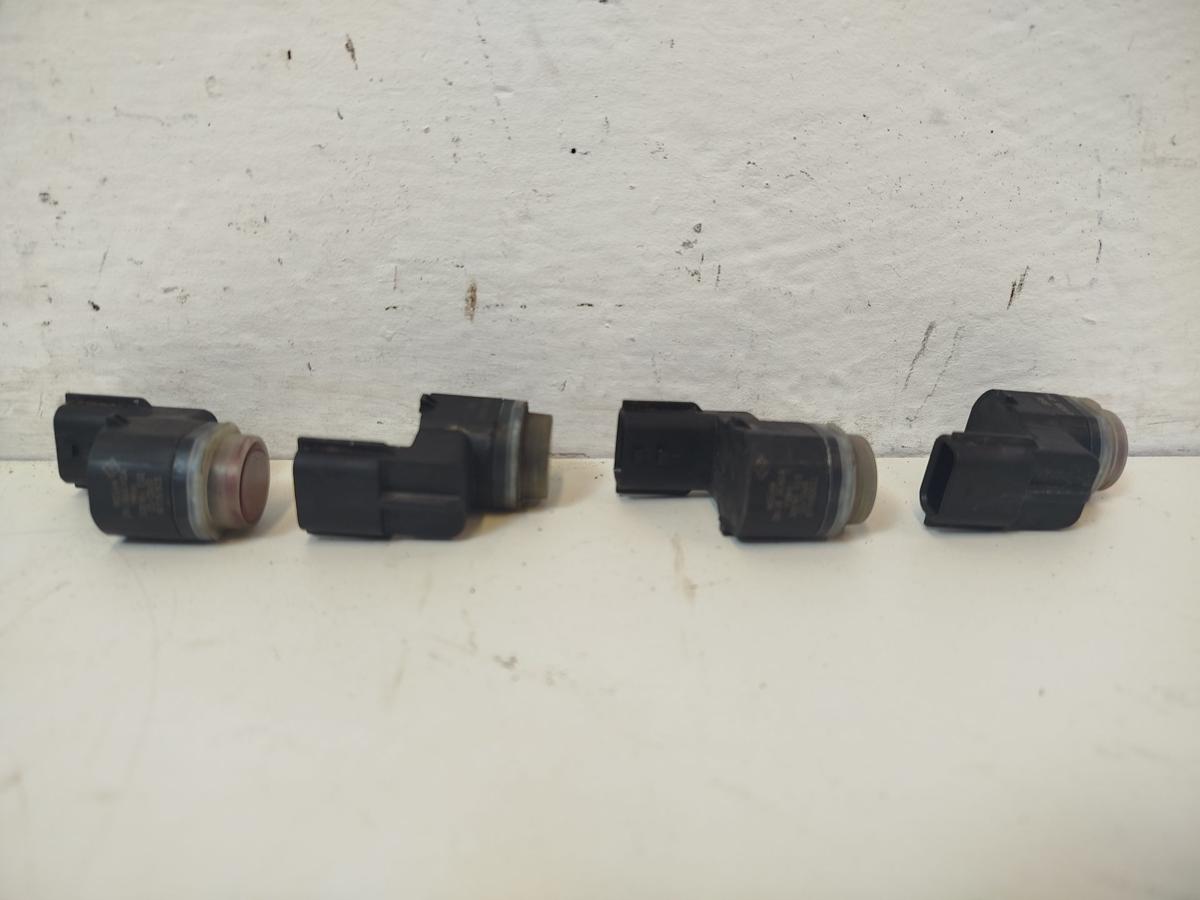 Nissan Qashqai J11 Satz PDC Sensoren Einparkhilfe vorn NAJ Magnetic Red OEM