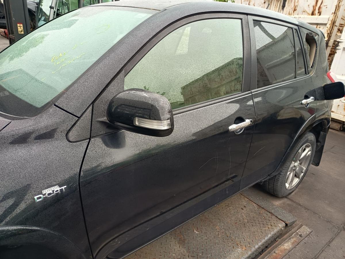 Toyota Rav4 original T&uuml;r vorne links 202 Black Uni Baujahr 2009