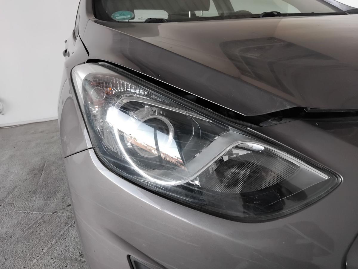 Hyundai i30 GD original Scheinwerfer vorn rechts Halogen mit LWR BJ2013