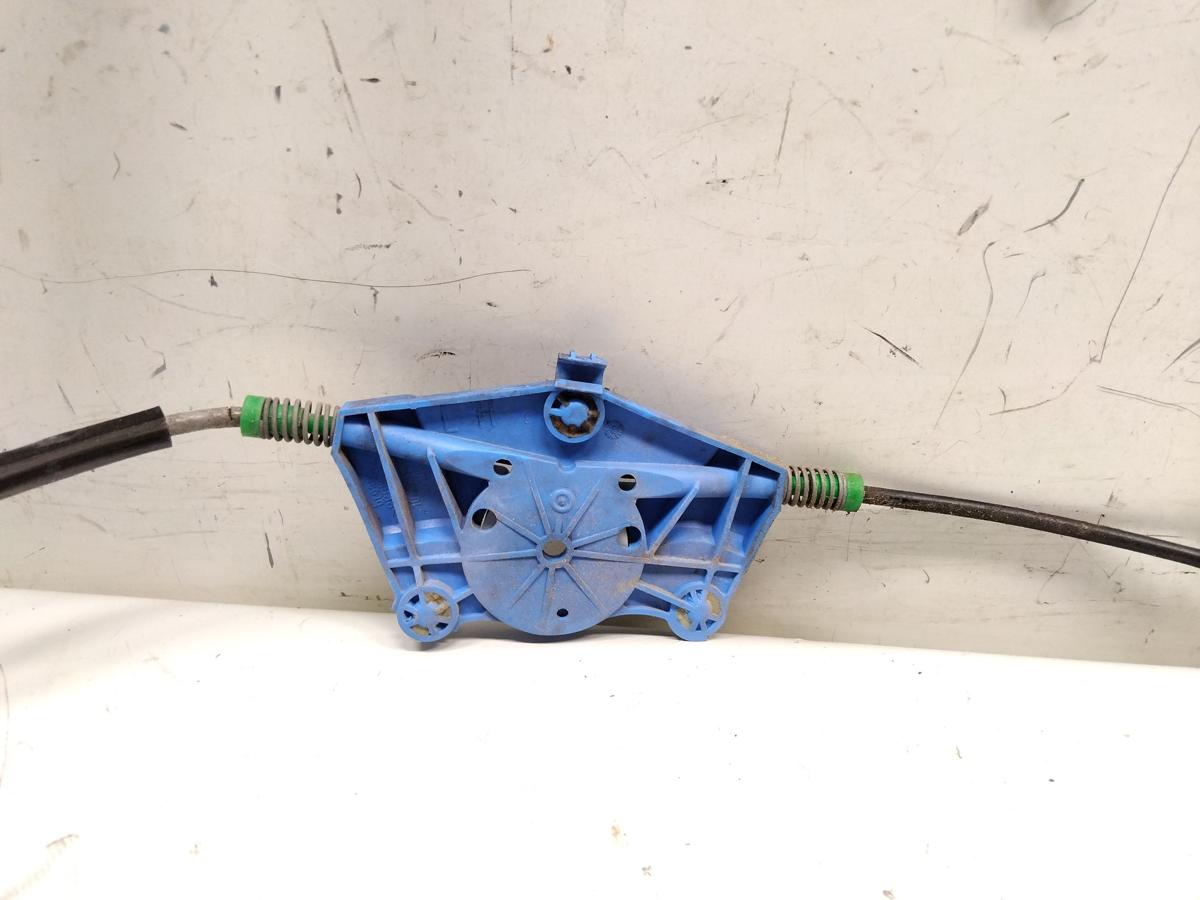 Seat Exeo ST 3R original Fensterheber vorn links elektrisch ohne Motor BJ2011