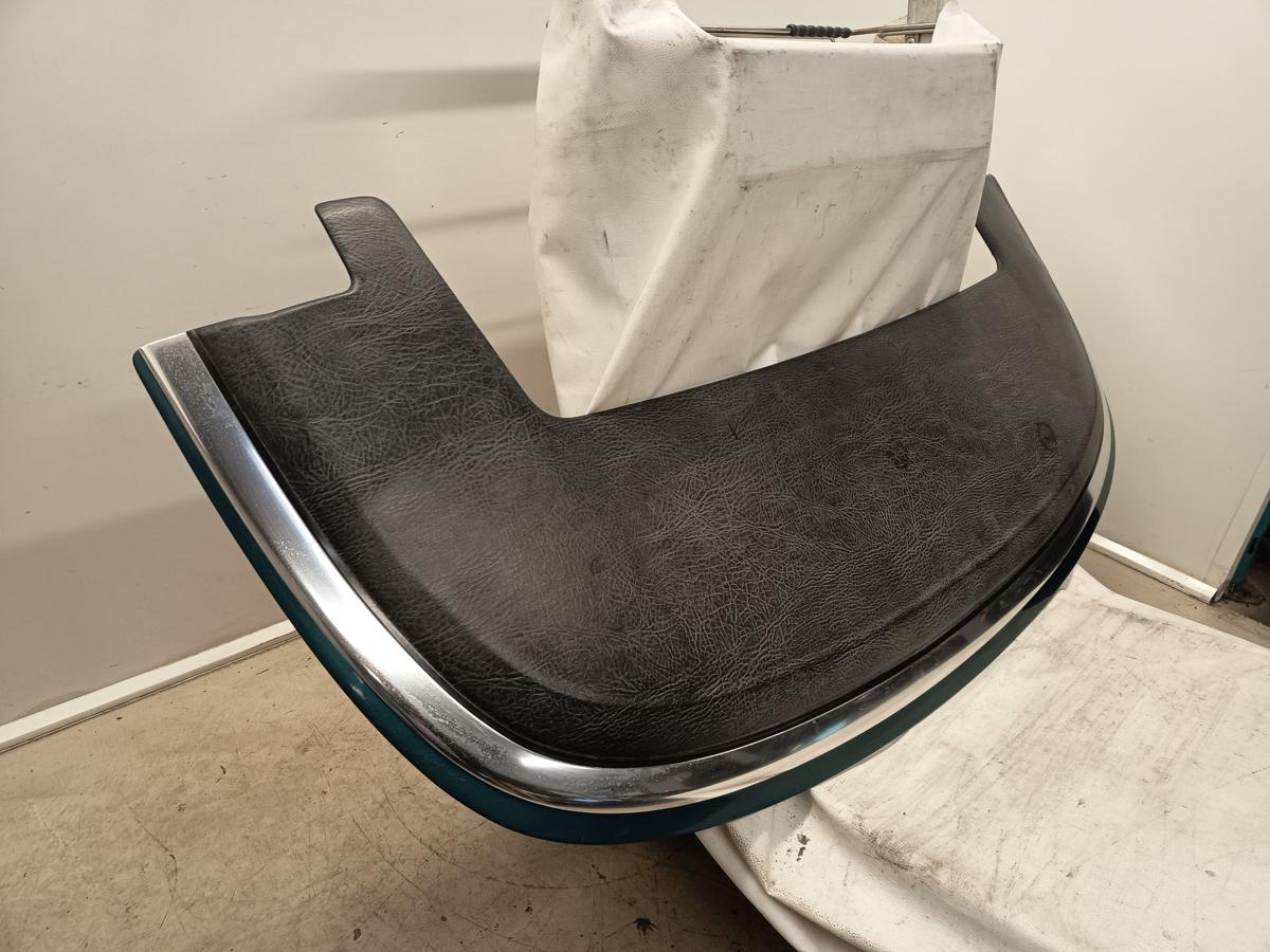 Audi Cabrio B3 8G7 orig Verdeckklappe für Verdeckkasten LZ6P GRÜN Bj 1991