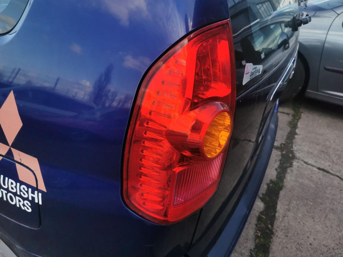 Mitsubishi Space Star DG0 R&uuml;ckleuchte Schlussleuchte R&uuml;cklicht links ab Bj 2002