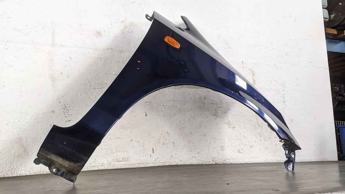 Honda Jazz GD Kotflügel Fender vorn rechts blau