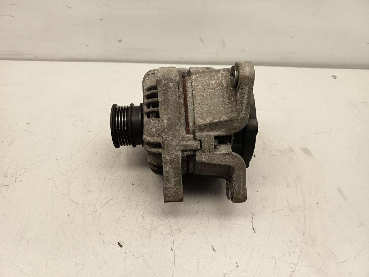 Opel Zafira B original Lichtmaschine Generator Baujahr 2009