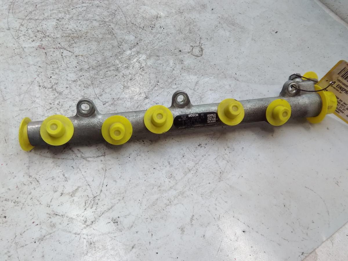 BMW E90 BJ 2006 Einspritzrohr 7787164 0445214030 BOSCH 2.0D 120kw BJ2006