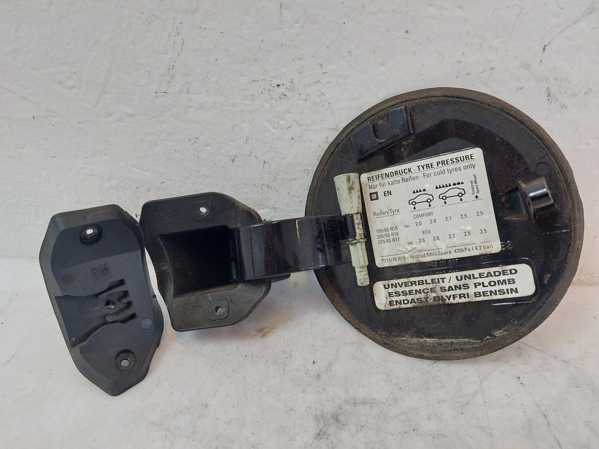 Opel Astra H GTC Tankklappe Tankdeckel Tankverschluss Z20R Saphirschwarz