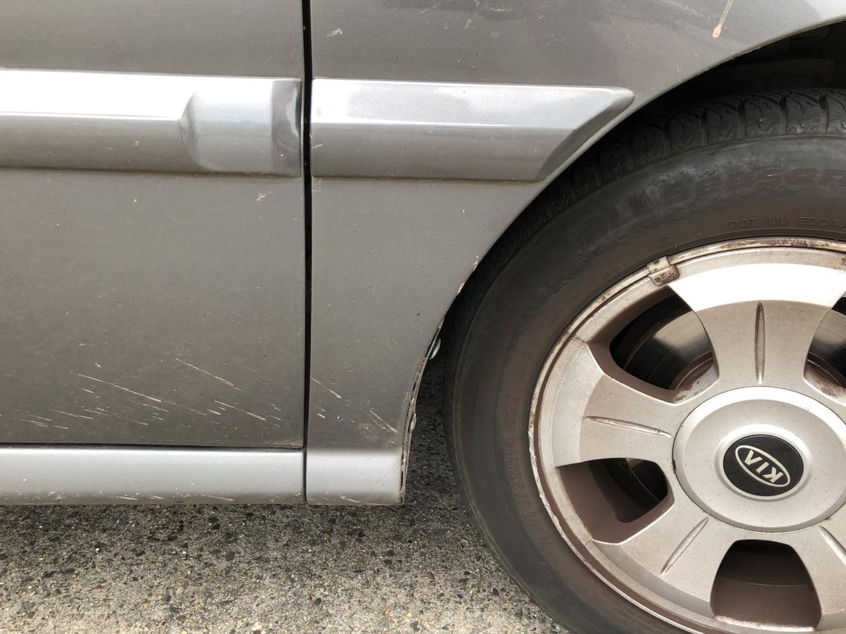 Kia Rio DC Kotflügel vorn rechts Beifahrerseite V9 Pewter Grey Metallic