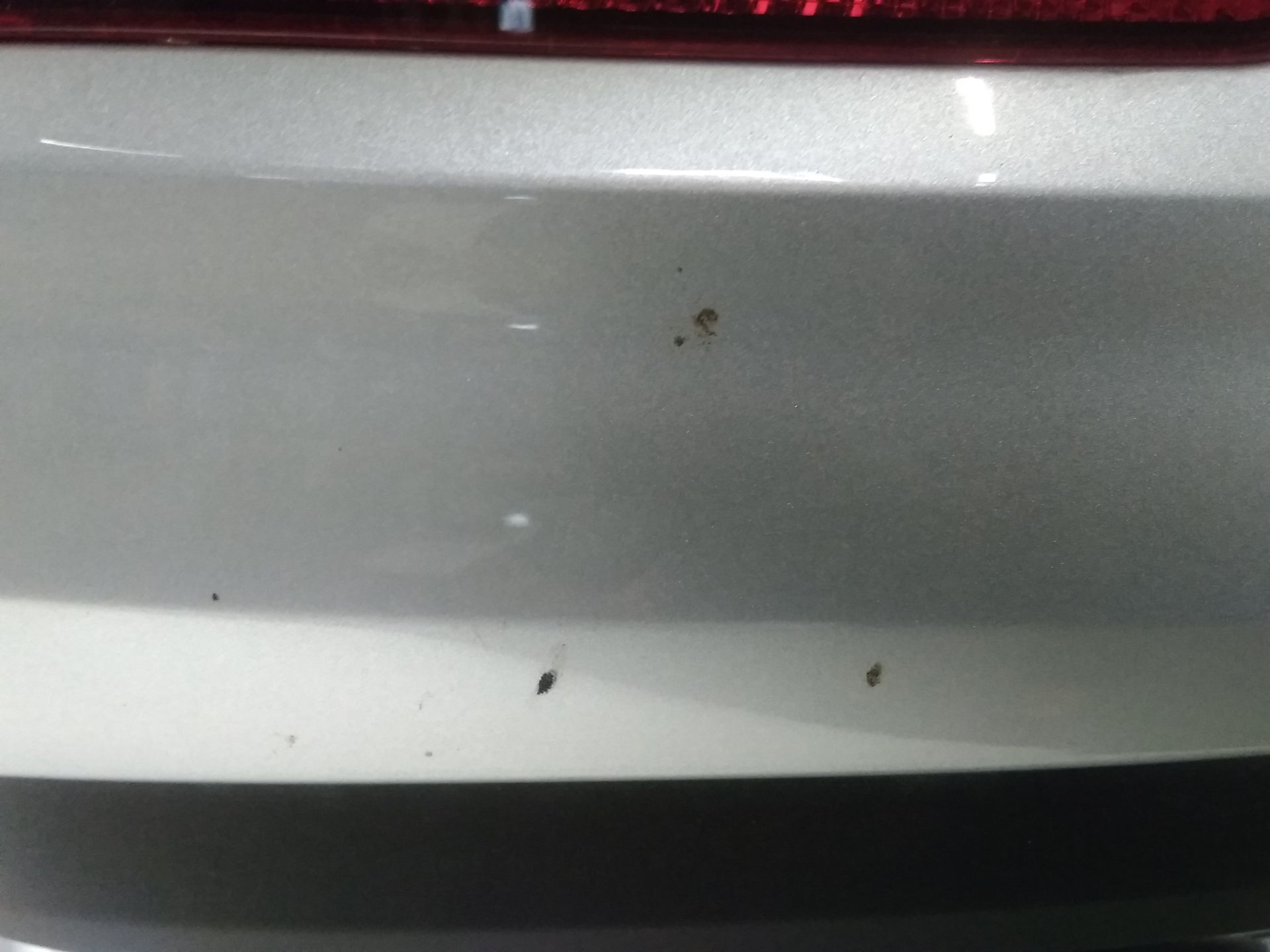 Skoda Karoq original Sto&szlig;stange Stossf&auml;nger hinten Reflexsilbermet. LA7W Facelift