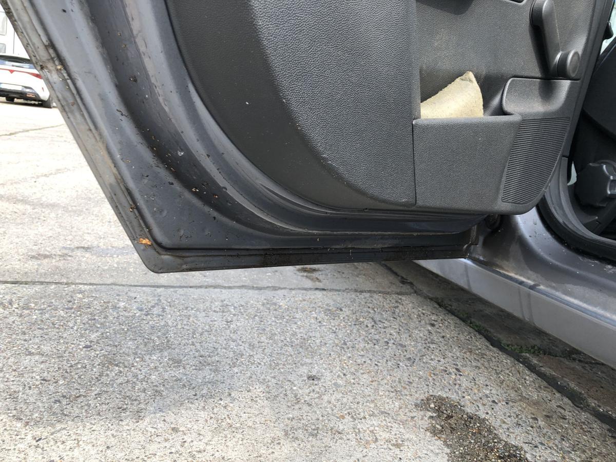 Opel Astra H Caravan T&uuml;r hinten links Fondt&uuml;r Kombi 3KU Moonland Metallic