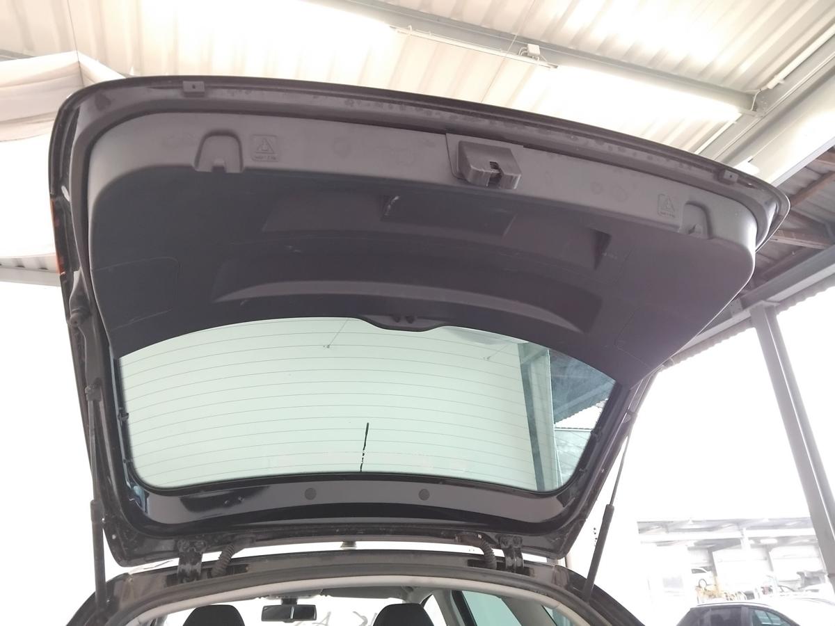 Seat Ibiza ST Kombi 6J Heckklappe LZ9Y phantomschwarz mit Heckscheibe BJ2012