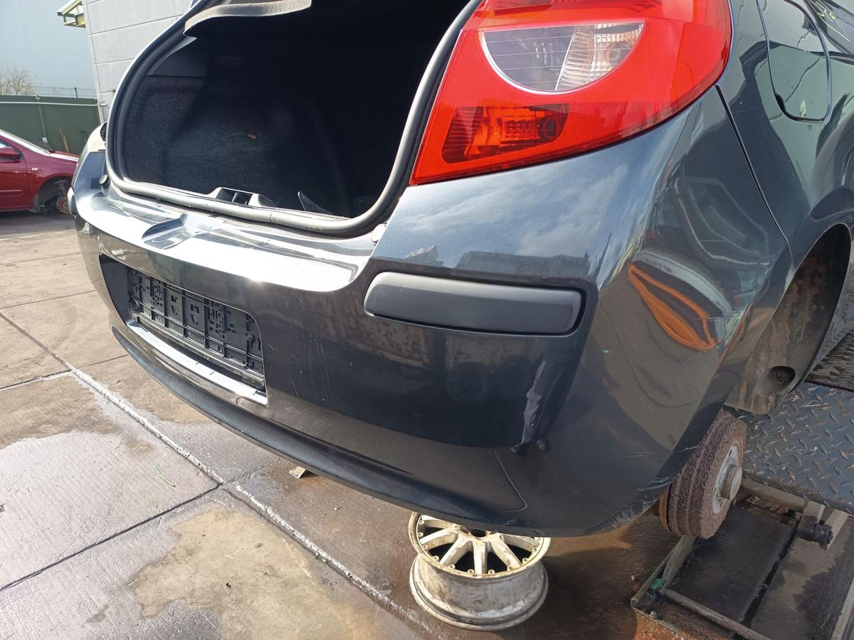 Renault Clio III Limo original Sto&szlig;stange F&auml;nger hinten Heck B66 Graphit Bj 2006