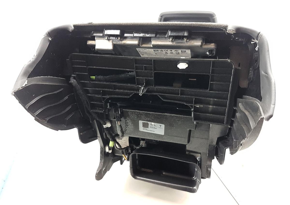 Tesla Model Y Mittelkonsole Bj23 1766201-00-A Mittelarmlehne dunkelgrau schwarz