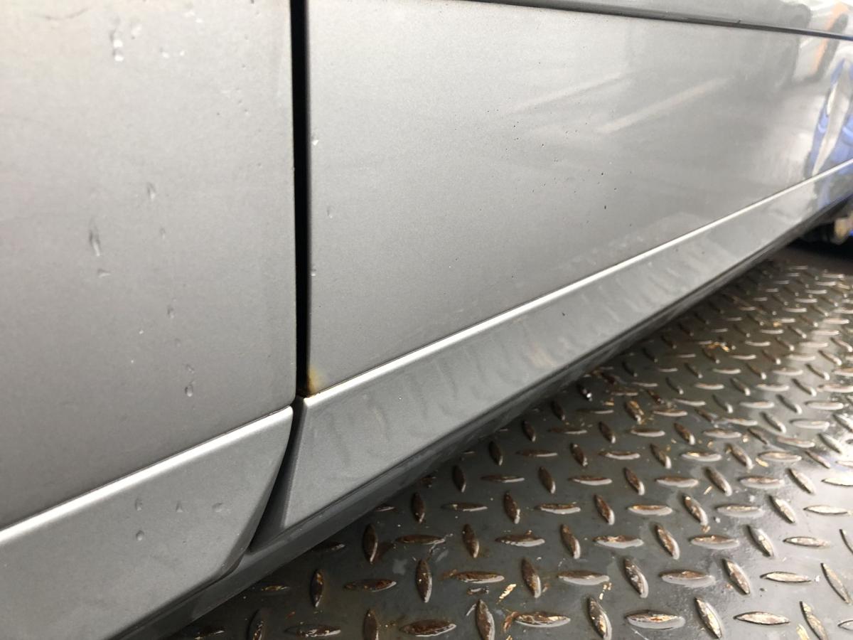 Audi A4 8E original Tür vorn rechts Beifahrer Y7Q Atlasgrau Bj 2002