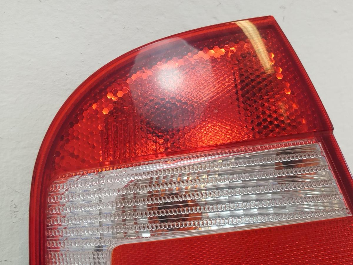 Skoda Fabia 6Y R&uuml;ckleuchte links R&uuml;cklicht Heckleuchte 5 t&uuml;rer Facelift ab04