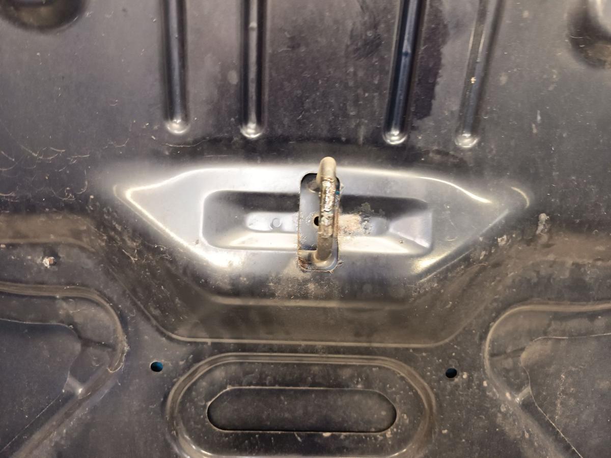 Mazda 2 DY Bj 2005 original Motorhaube Deckel vorn Brillantschwarz met.