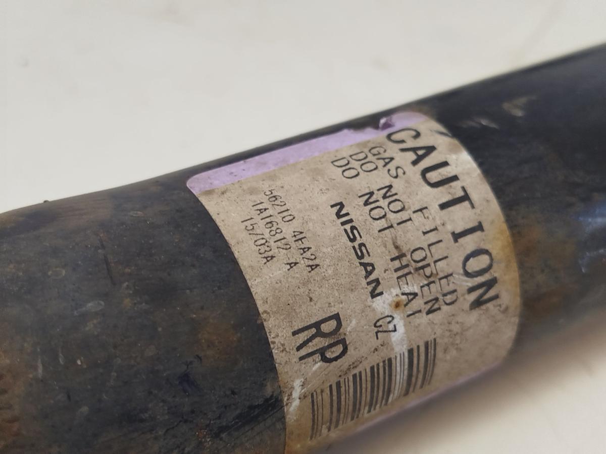 Nissan Qashqai J11 Satz Sto&szlig;d&auml;mpfer Hinterachse D&auml;mpfer Hinterachsd&auml;mpfer 1.2