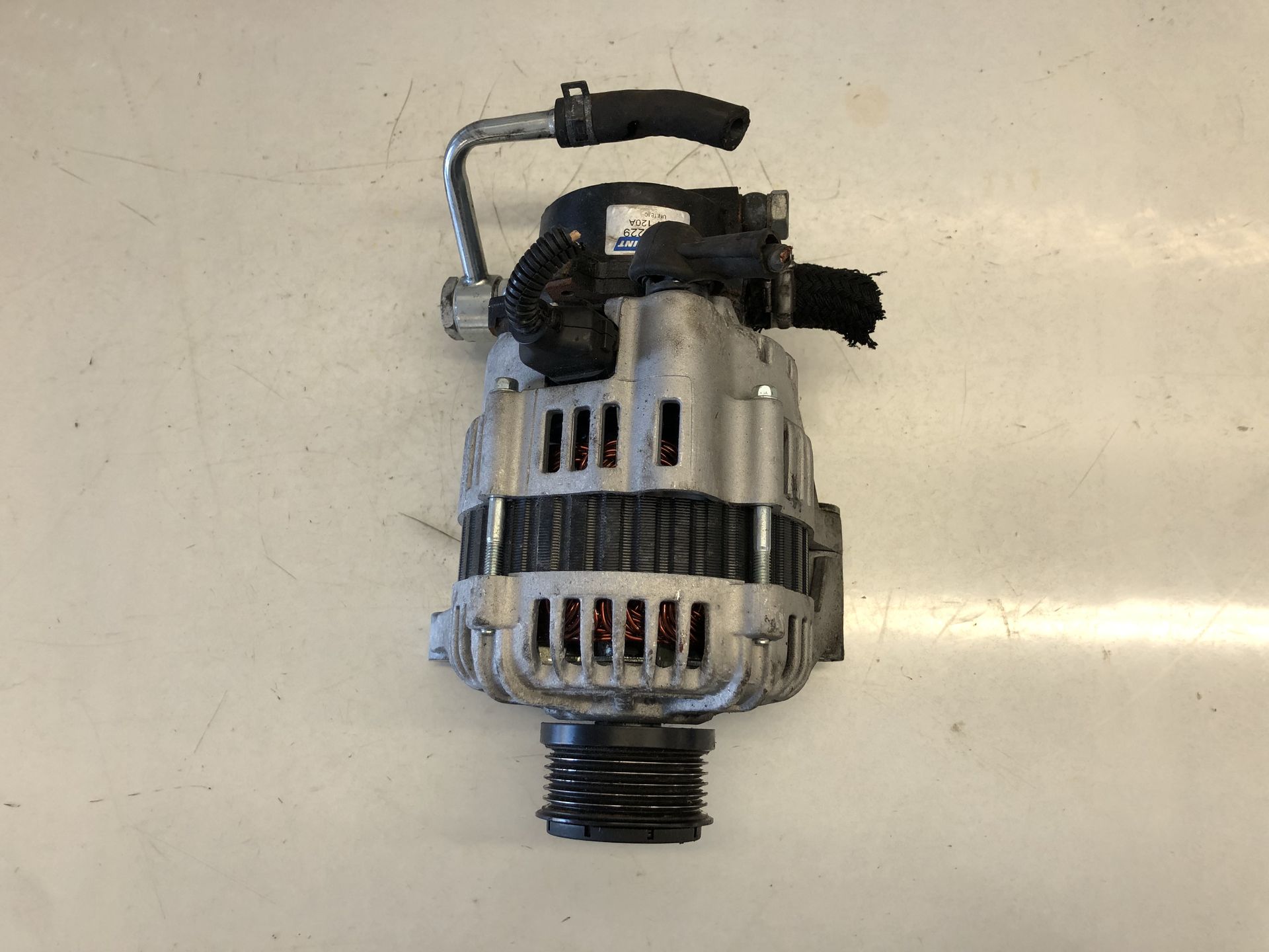Kia Cerato FE Lichtmaschine Generator Diesel Unterdruckpumpe ALT-H229