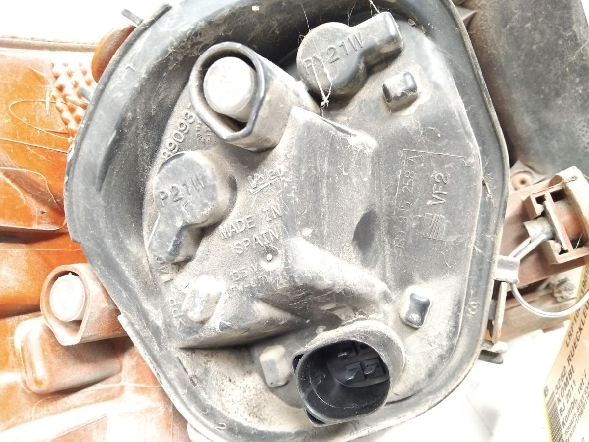 Seat Exeo ST 3R original R&uuml;ckleuchte Schlussleuchte rechts au&szlig;en BJ2011