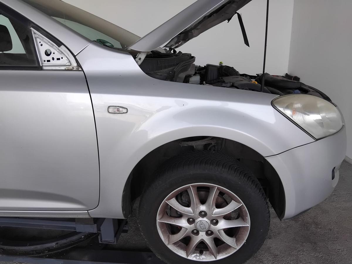 Kia Ceed Kombi ED original Kotflügel vorn rechts 9S Machine Silver BJ2007