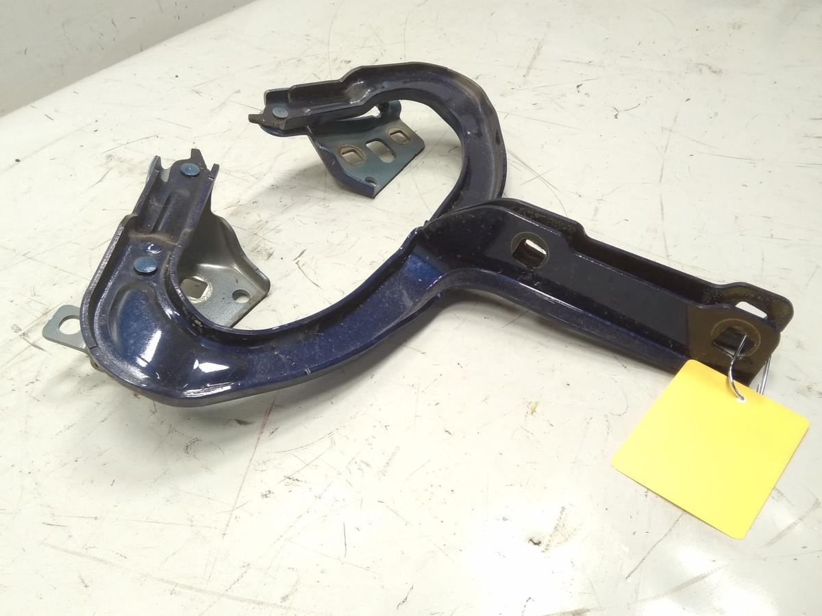 Tesla Model Y original Satz Motorhaubenscharniere unfallfrei Dualmotor BJ2023