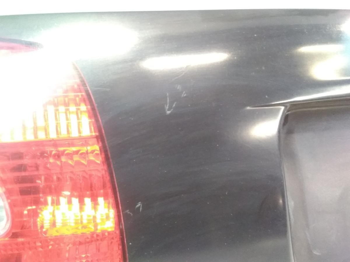 Volvo V40 Kombi original Heckblende Leuchtenband Heckklappe BJ2001 Facelift