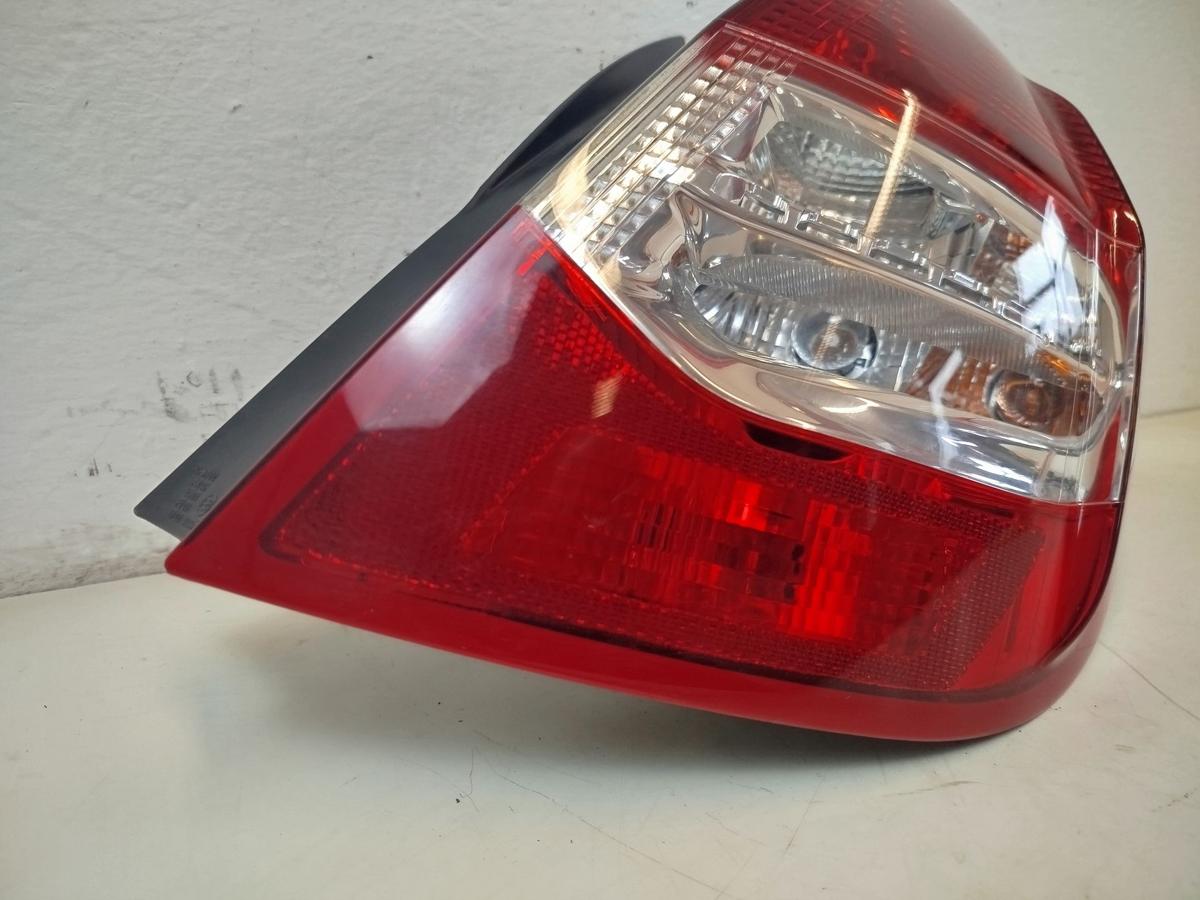 Citroen C4 II Typ N R&uuml;ckleuchte rechts au&szlig;en Ecke R&uuml;cklicht Heckleuchte Au&szlig;enteil