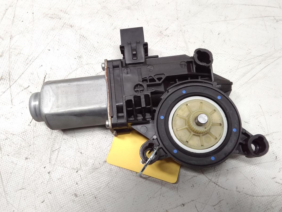 Skoda Fabia 2 5J Facelift original Fensterhebermotor vorn rechts 6R0959802P BJ2011