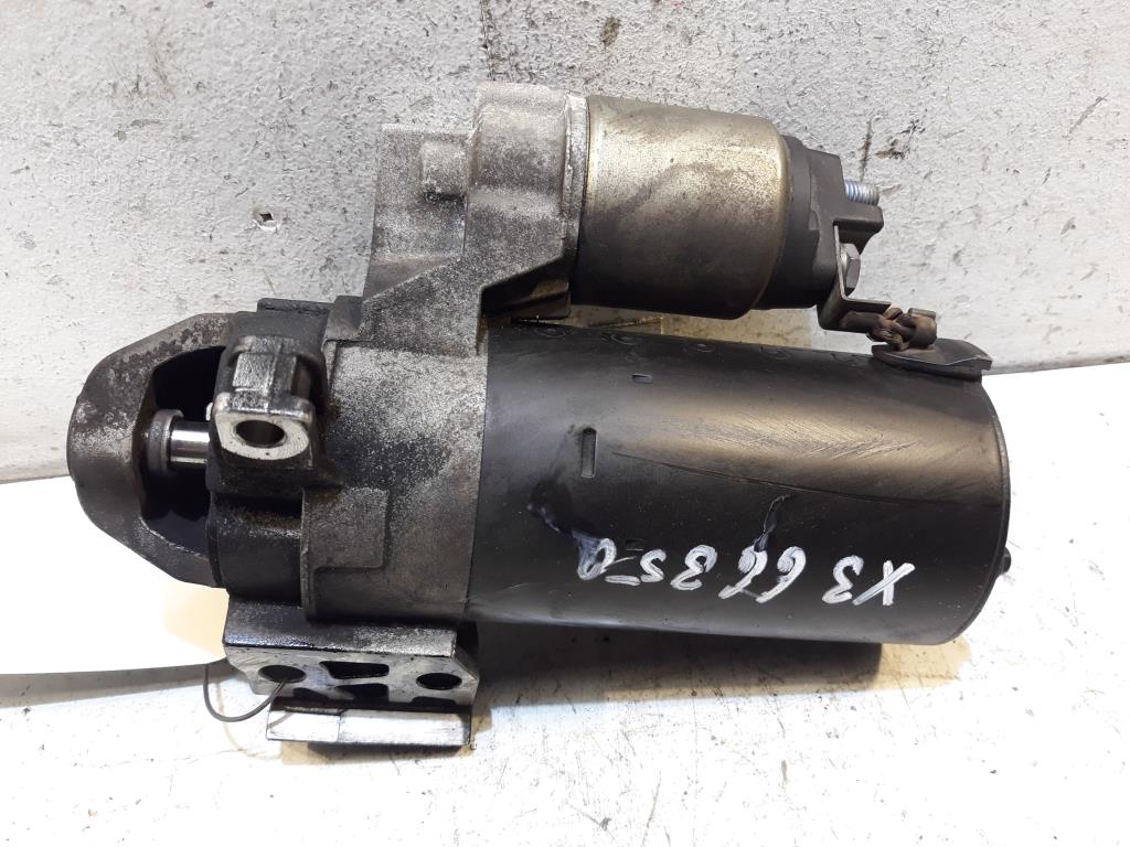 BMW X3 e83 BJ 2008 Anlasser Starter 2.0D 130KW 7802508 Bosch