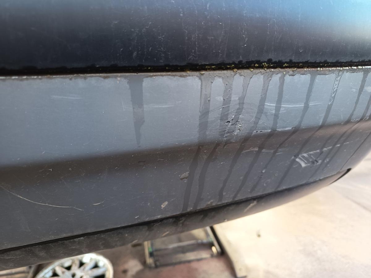 BMW 3er E36 Limousine original Sto&szlig;stange F&auml;nger hinten Heck hellgrau Bj 1992