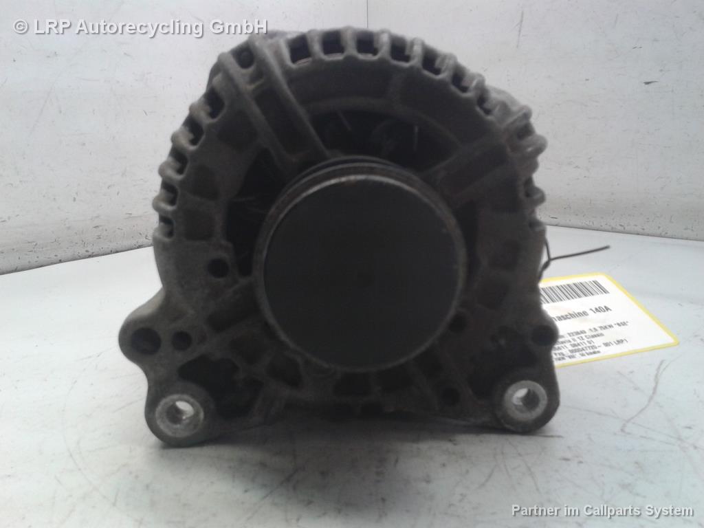 Skoda Octavia 2 1Z Bj2009 original Lichtmaschine 140A 06F903023F