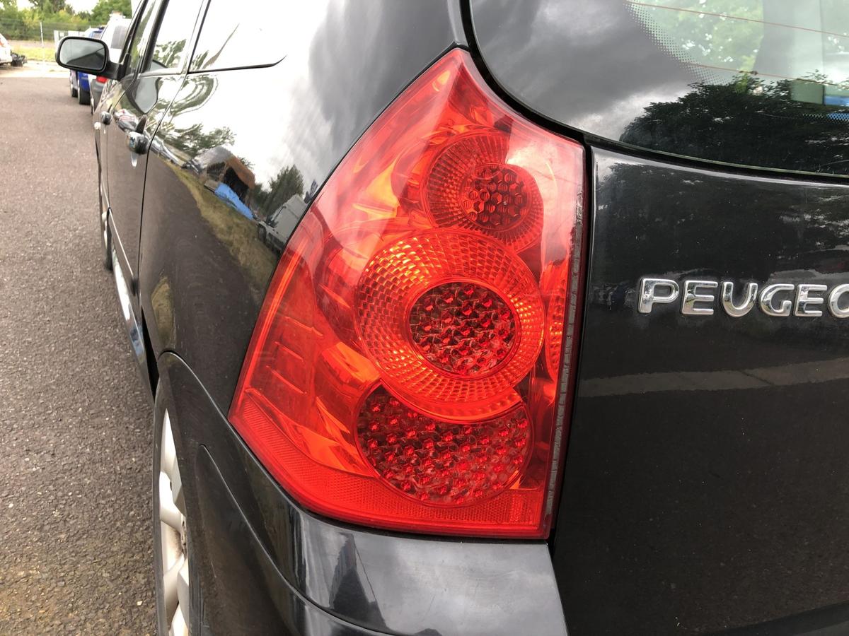 Peugeot 307 SW 3E 3H R&uuml;ckleuchte links R&uuml;cklicht Heckleuchte Facelift Kombi