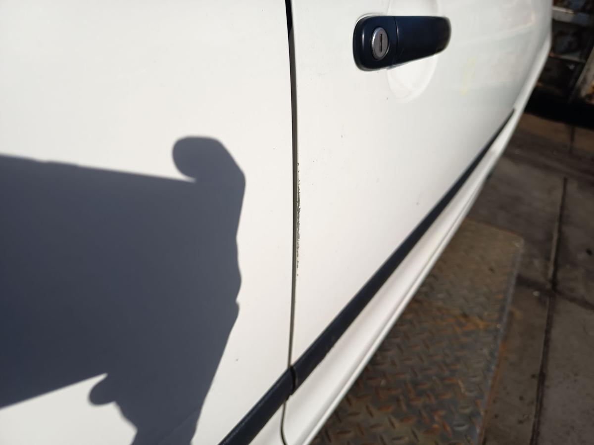 VW Polo 9N3 original T&uuml;r rechts Beifahrer 3t&uuml;rer B9A Candywei&szlig; Bj 2009