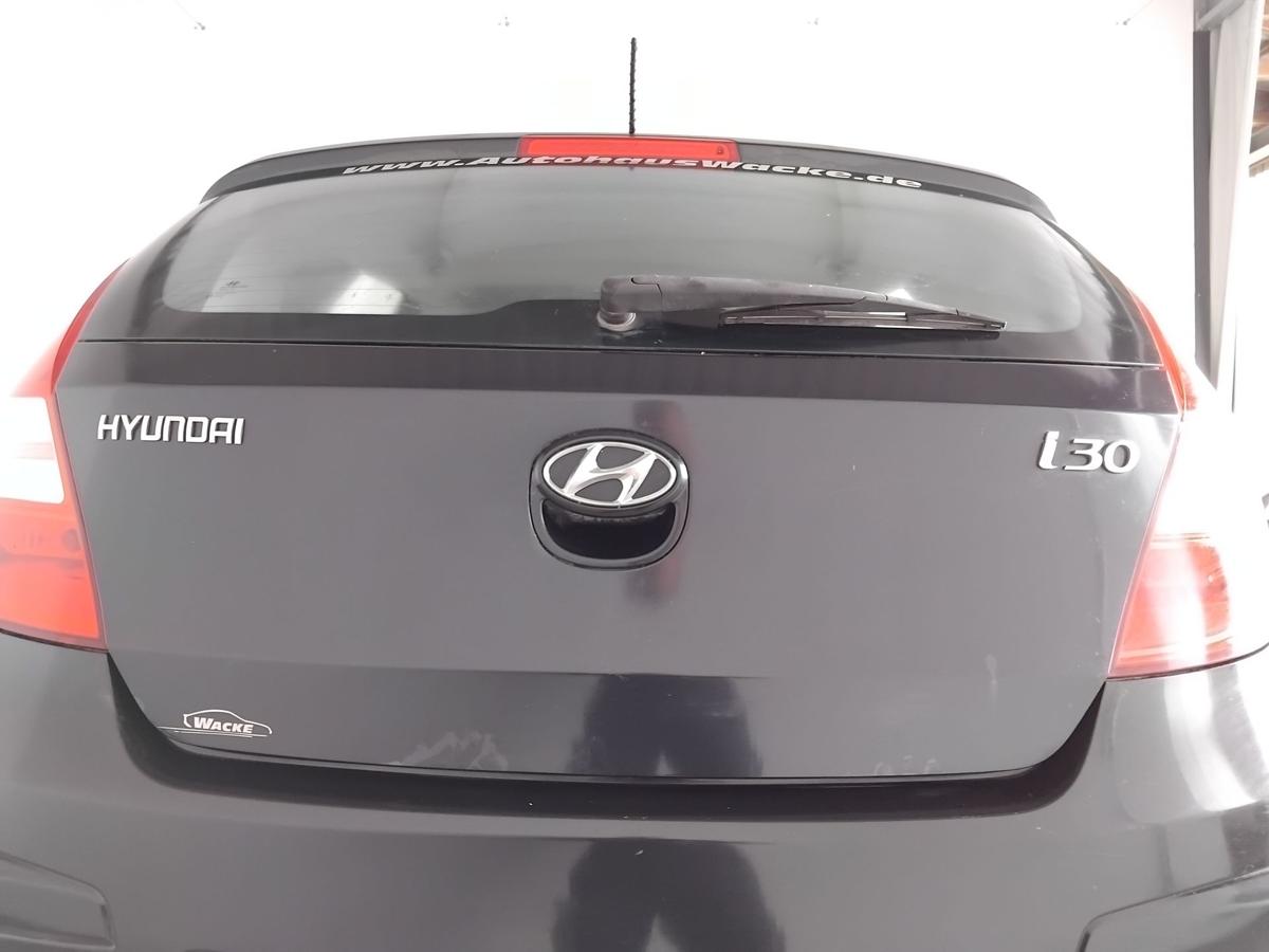 Hyundai i30 FD Heckklappe 9F Stone Black Perl. mit Heckscheibe Fließheck BJ2010