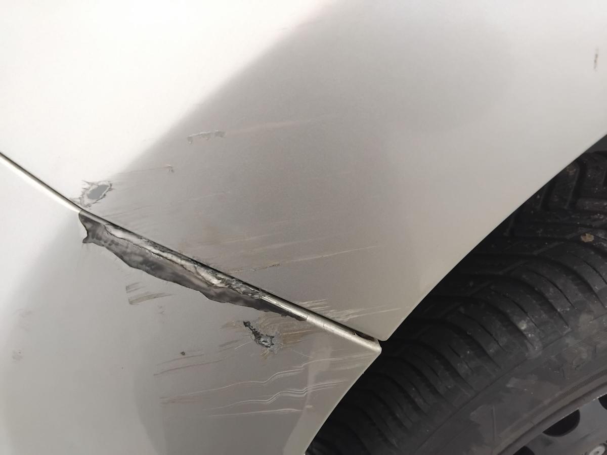 Peugeot 308 I original Kotflügel vorn links aschgraumetallic ETS BJ2009