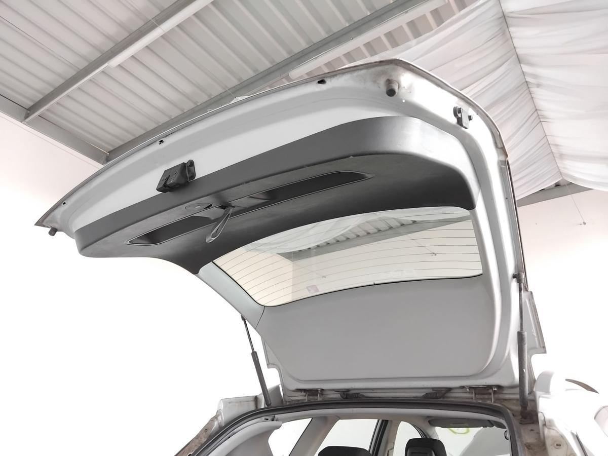 Kia Ceed Kombi ED SW Heckklappe 9S Machine Silver mit Scheibe BJ2007