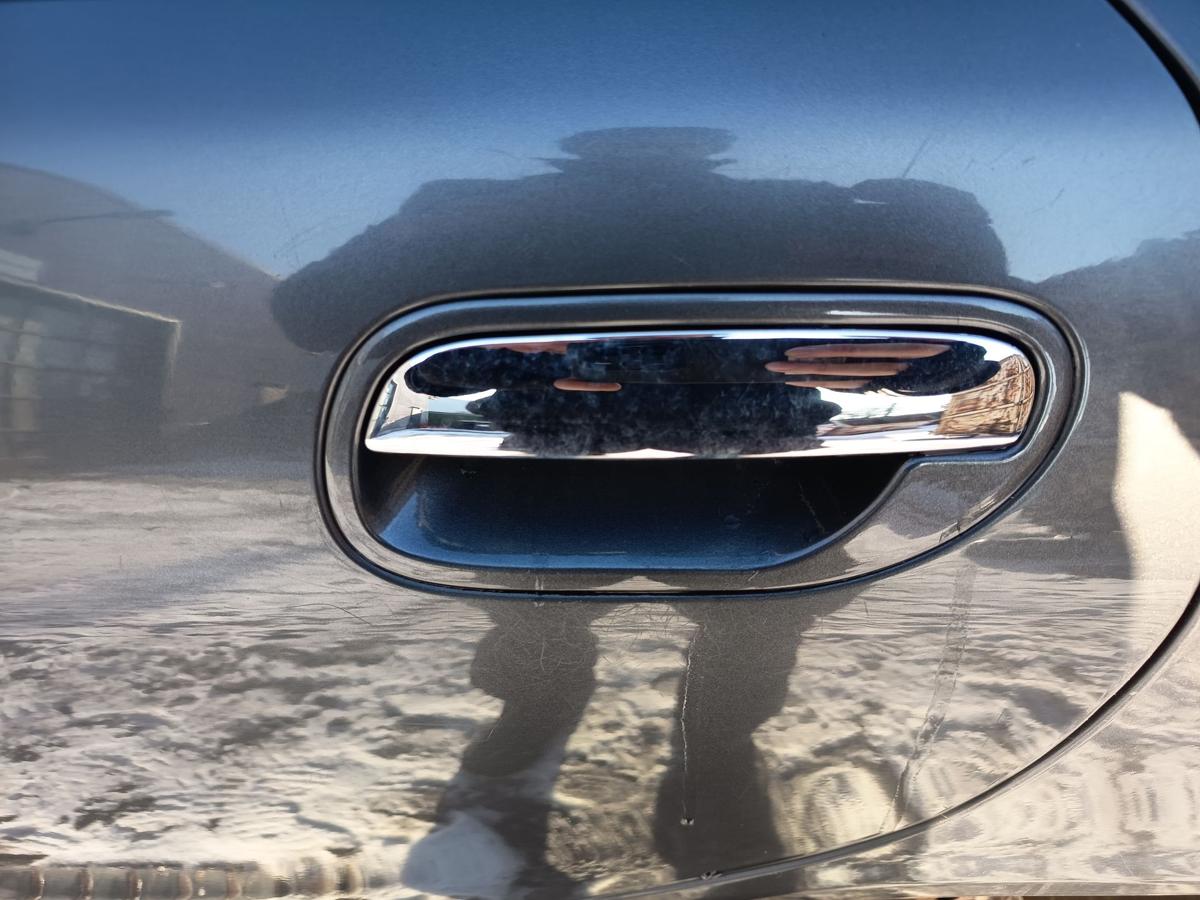 Volvo V40 original T&uuml;rgriff aussen hinten links Fond Chrom Bj 2001