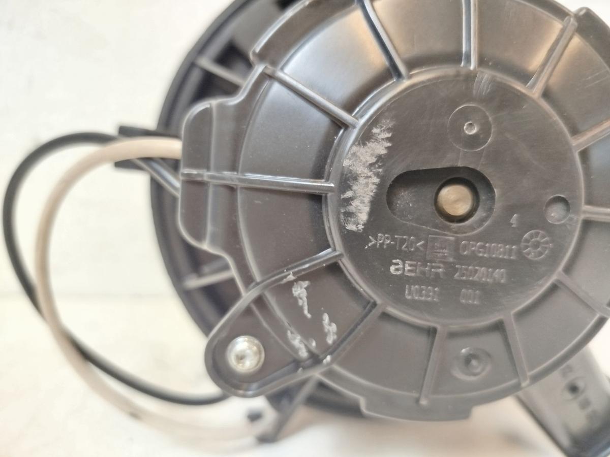 Opel Astra J Caravan Gebläsemotor Innenraumgebläse Heizungsgebläse