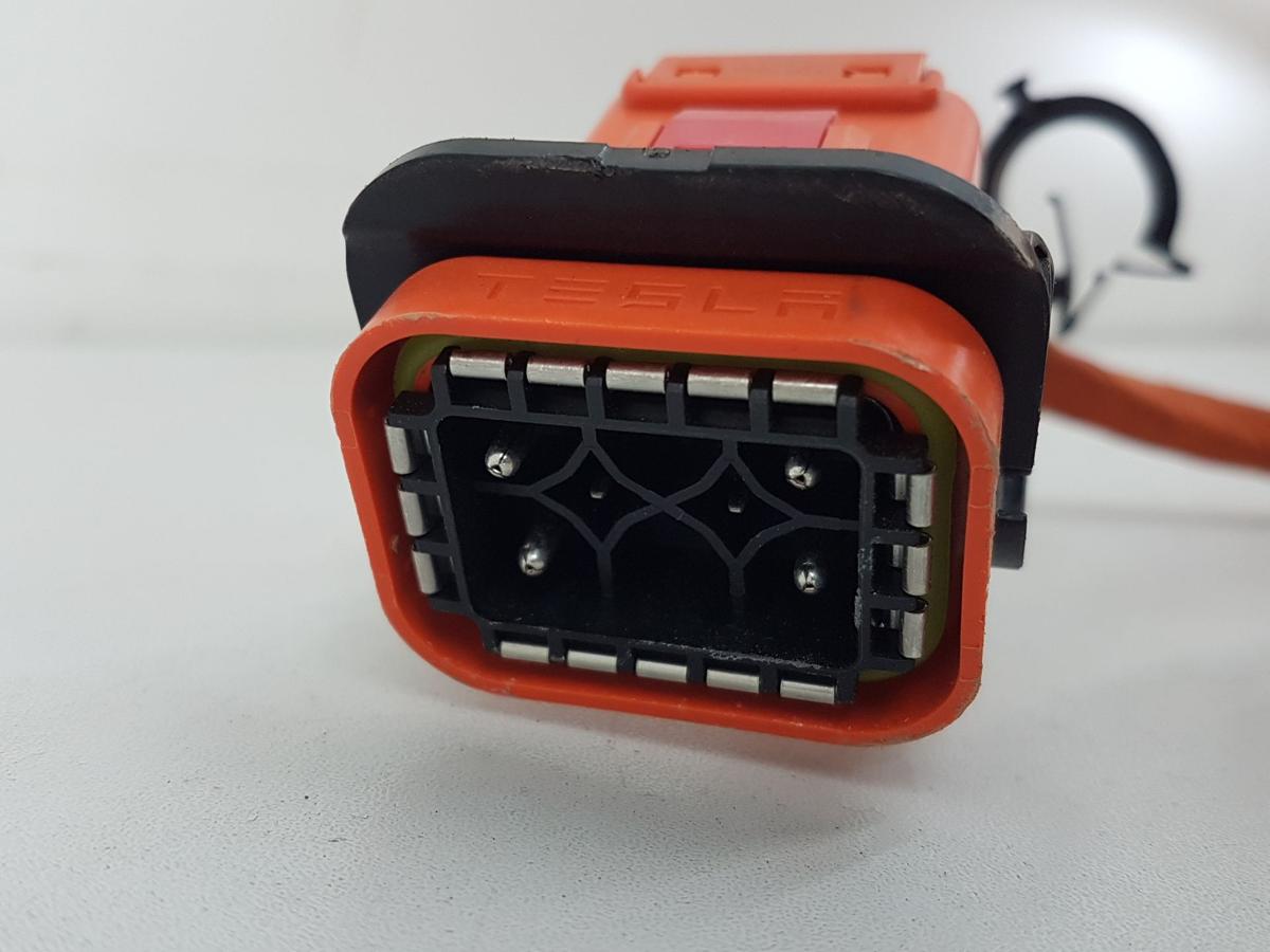 Tesla Model X Hochvoltleitung Ladekabel Bj2022 1569000-60-A mit Ladedose