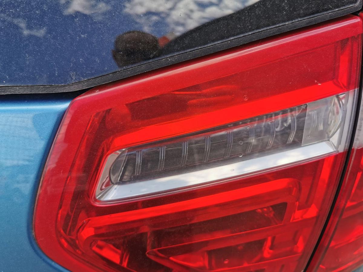 Citroen C4 Picasso U Rückleuchte Schlussleuchte Rücklicht innen rechts 5 Sitzer