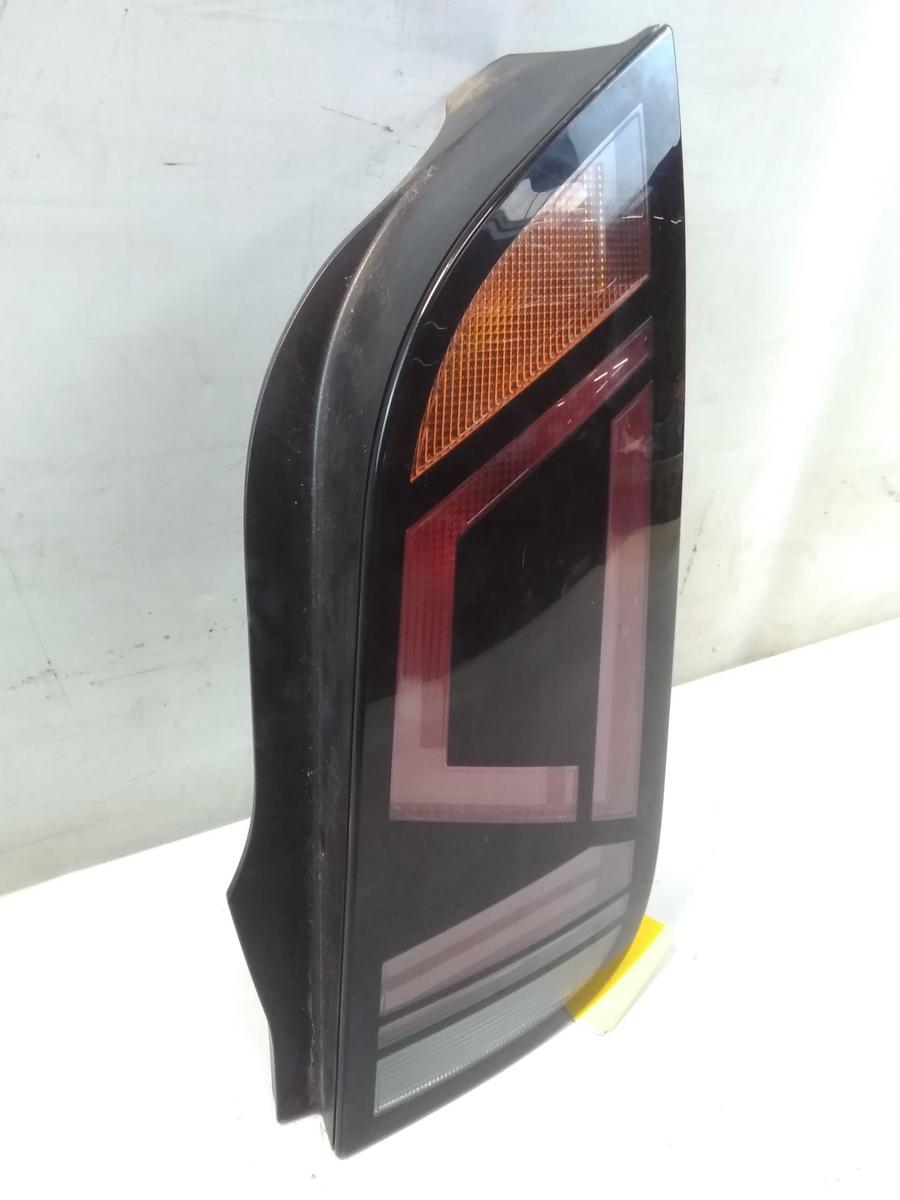 VW UP original R&uuml;ckleuchte Heckleuchte rechts Facelift BJ2018